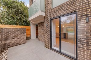 Photo 19- click for photo gallery